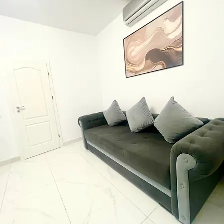 Apartament Bliss 1 *